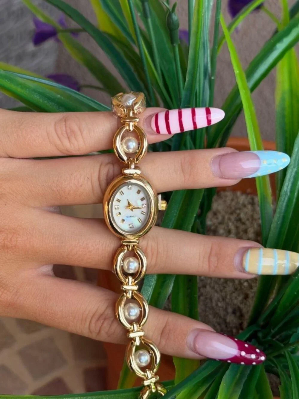 Dainty Gold Faux Pearl Dial Watch Preppy Y2K OS